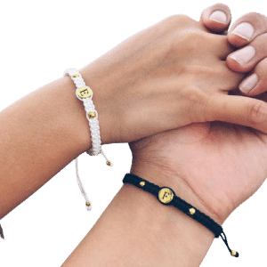 bracelet couple avec initiale homme et femme