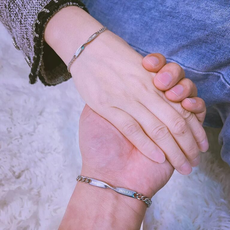 bracelet personnalisé couple gravure