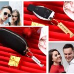 Porte clé date couple couleur argent en action