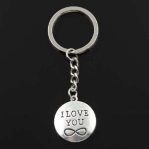 Porte clé amour fond noir