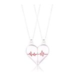 Collier battement de coeur pour couple fond blanc